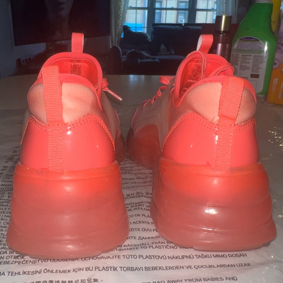 Guess Barbie Pink Sneakers - Picture 4 of 6